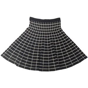 🌈2/$30 EUC Chelsea & Theodore Knit Skirt ▪️Size S
